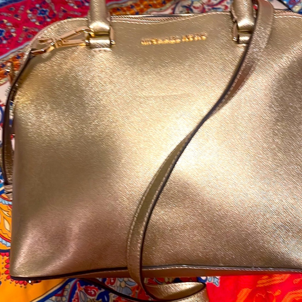 Micheal Kors hand bag